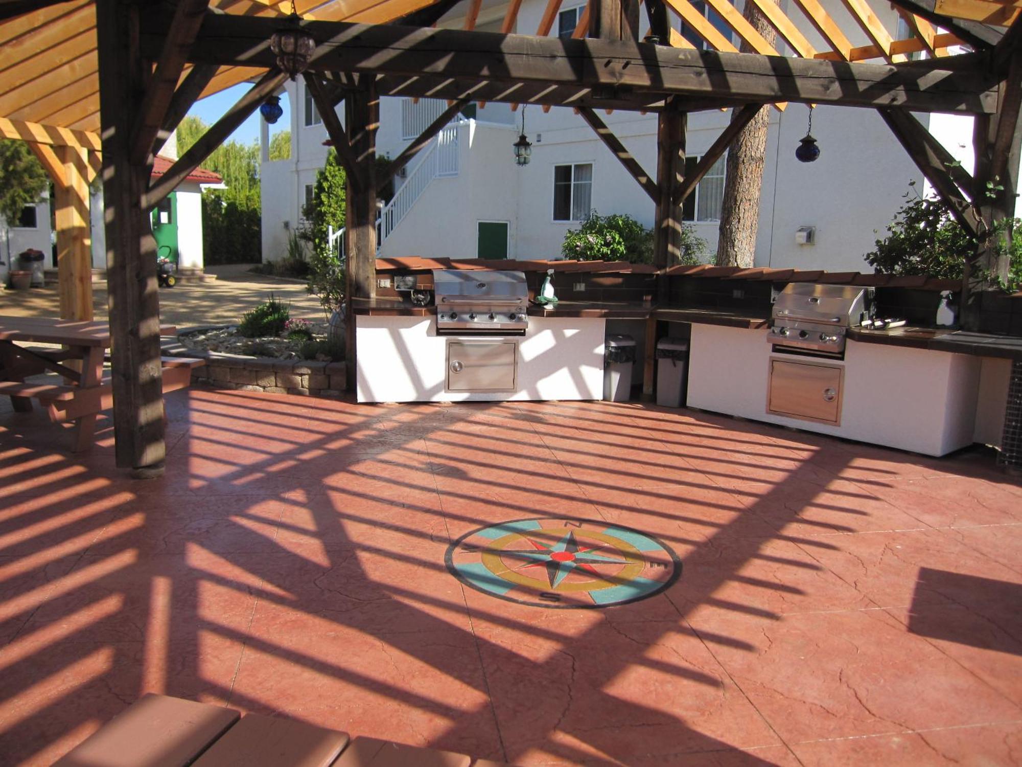 Sandy Beach Suites Osoyoos Exterior foto